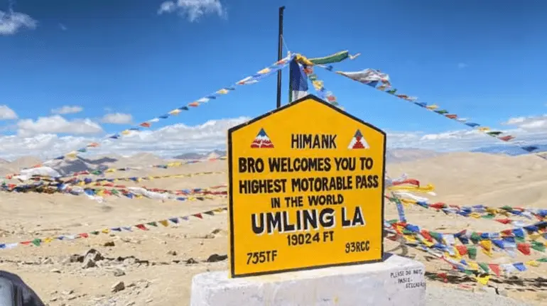 Leh to Leh Hanle Umling La Tso Moriri Road Trip gallery