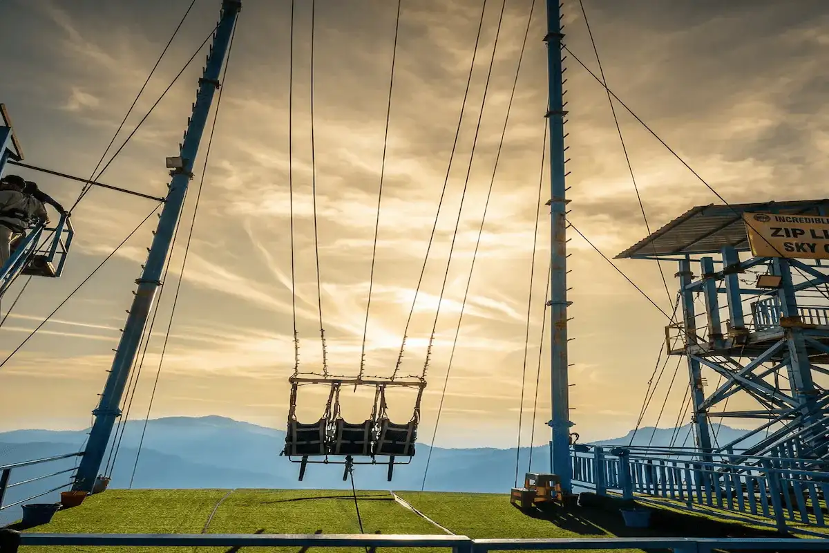 Kanatal & Tehri Lake Weekend Tour | 1N/2D Adventure from Delhi gallery